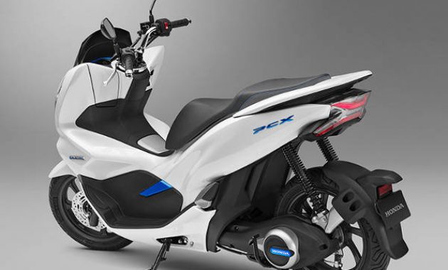 Gesits VS Viar  Q1 VS PCX Electric Jarak  Tempuh  paling 