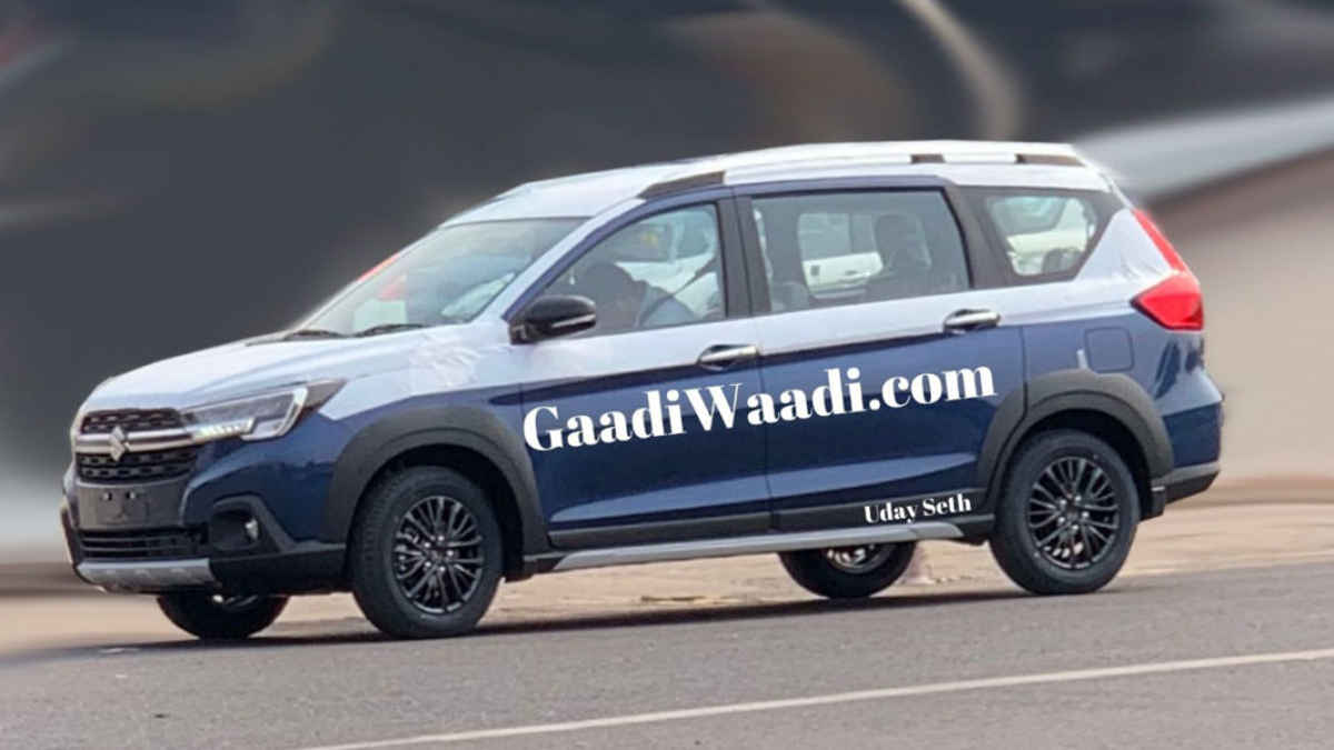 Suzuki XL6 Crossover Ertiga  Premium Mesin Hybrid Goozir com